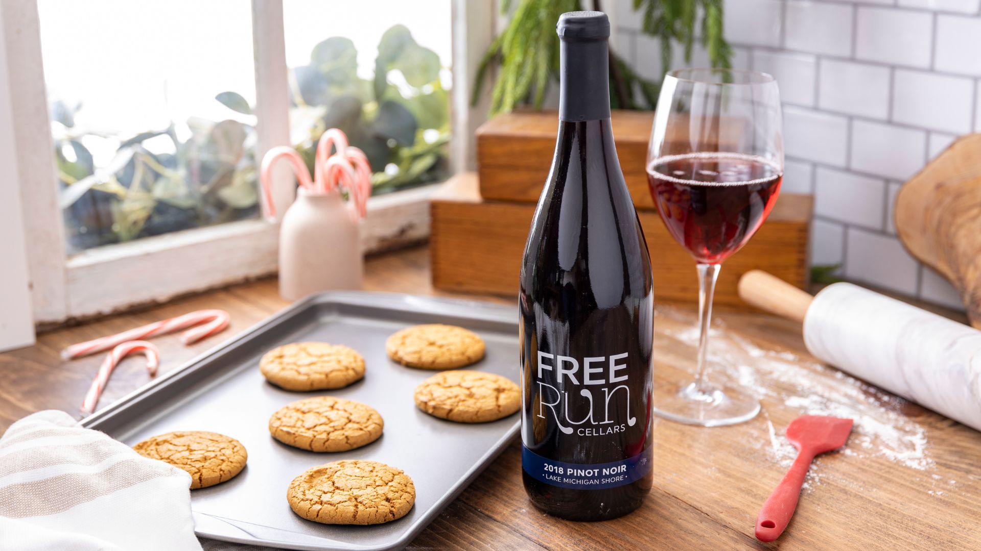 8 Wine Pairings for Christmas Cookies Moersch Hospitality Group